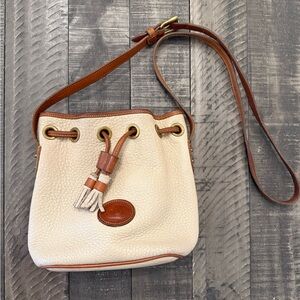 Vintage Dooney & Bourke Leather Drawstring Crossbody Small Bucket Bag
